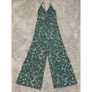 ASTR The Label Jumpsuit Womens Small Green Floral Pleated Wide Leg V Neck